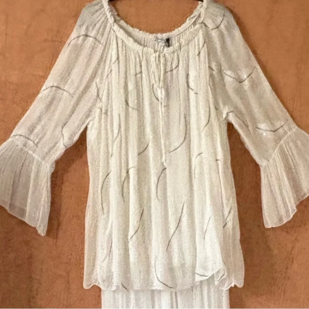 Italian 2-piece flowy ivory Top/Pant Set fit for a beach wedding, guest … - Picture 15 of 16